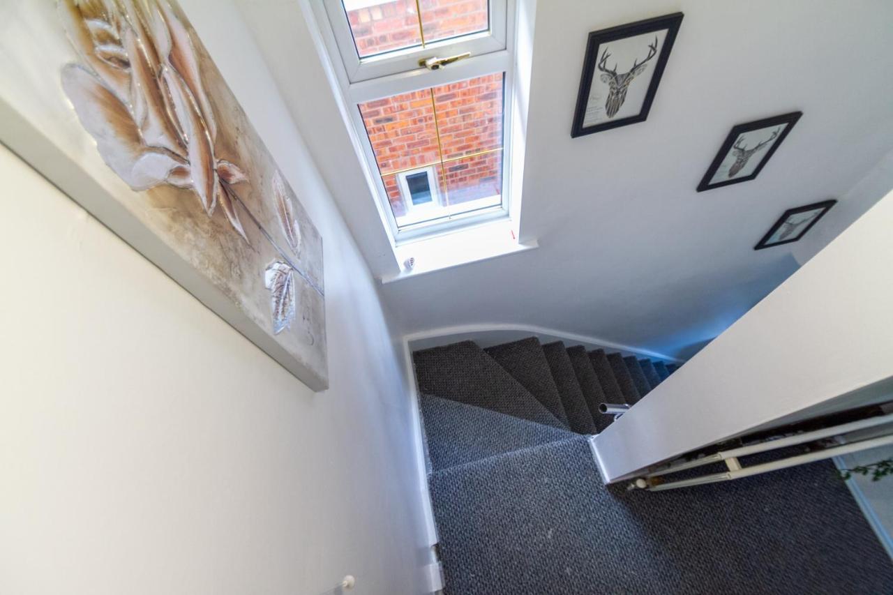 Allen Wednesbury Accommodation Eksteriør bilde